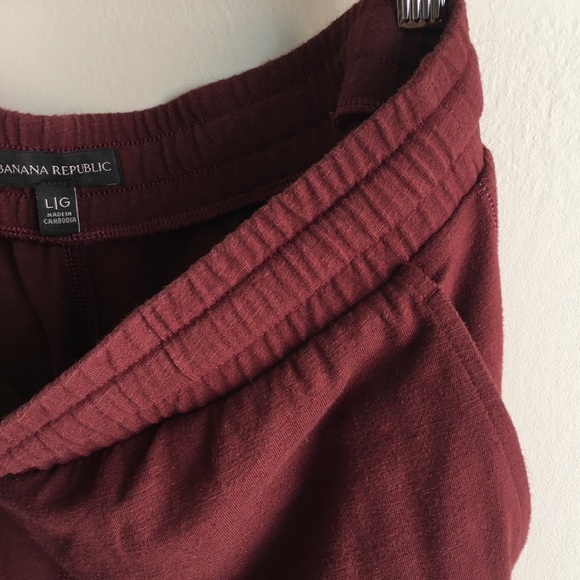 Banana Republic Lounge Pant - Picture 6 of 8